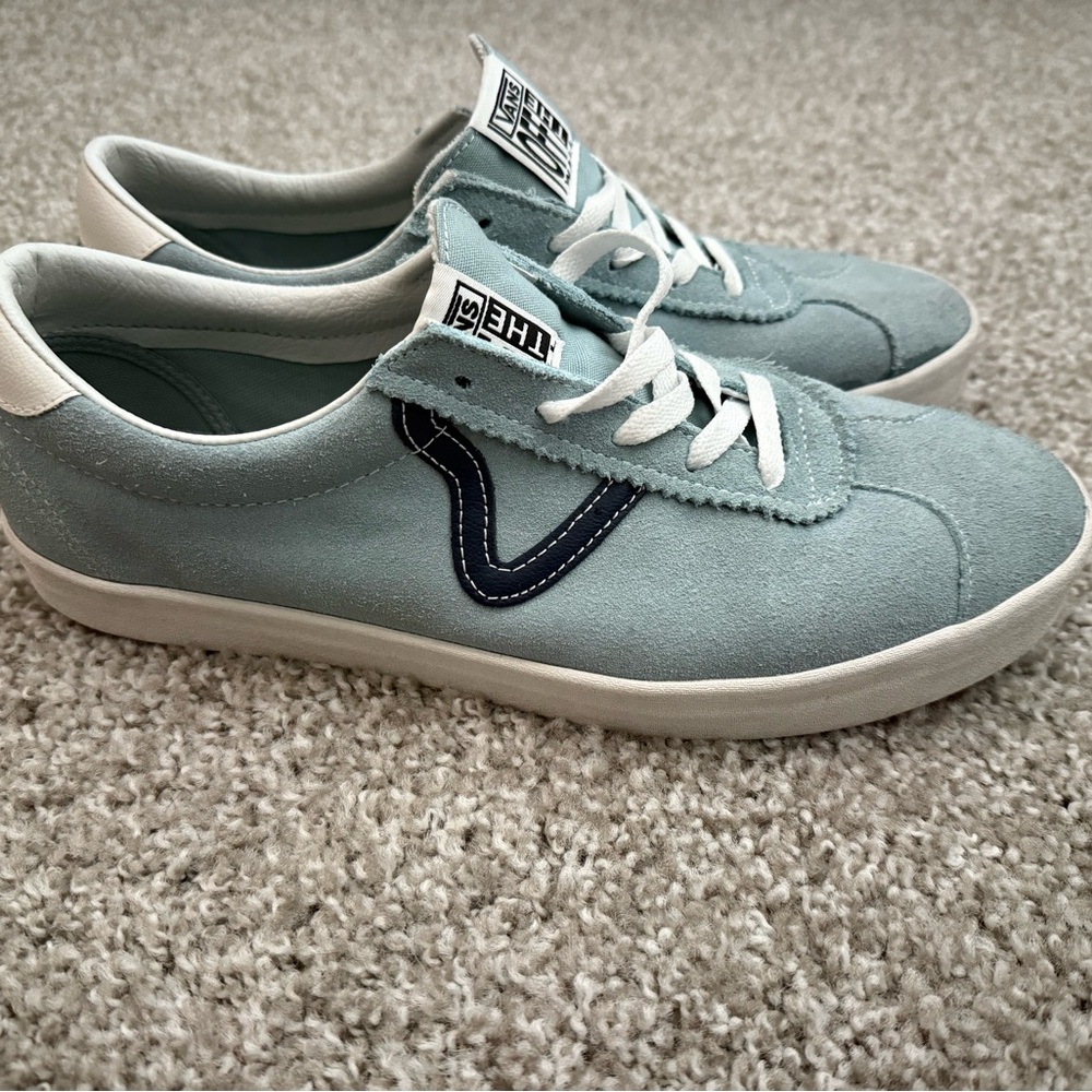 Sport Low Suede Vans